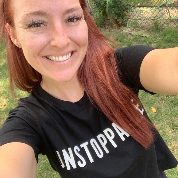 Meet your Posher, Danielle - Picture 5 of 5